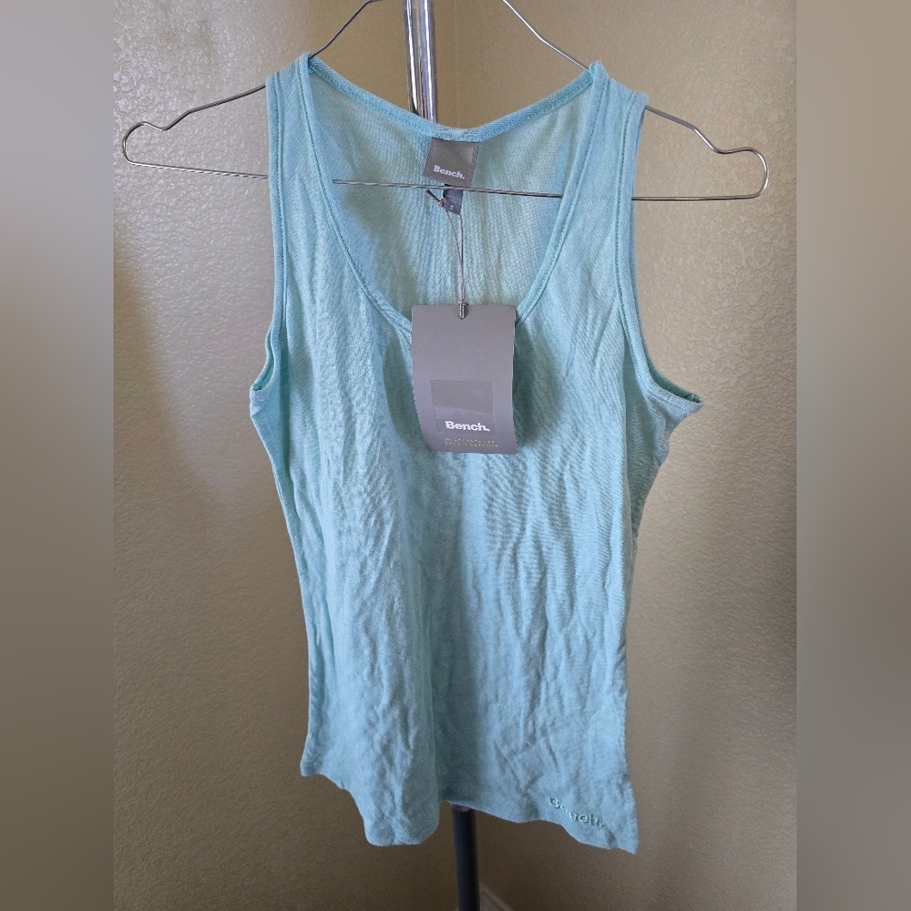 Bench Pullover Active Wear Tank Top, Brand New